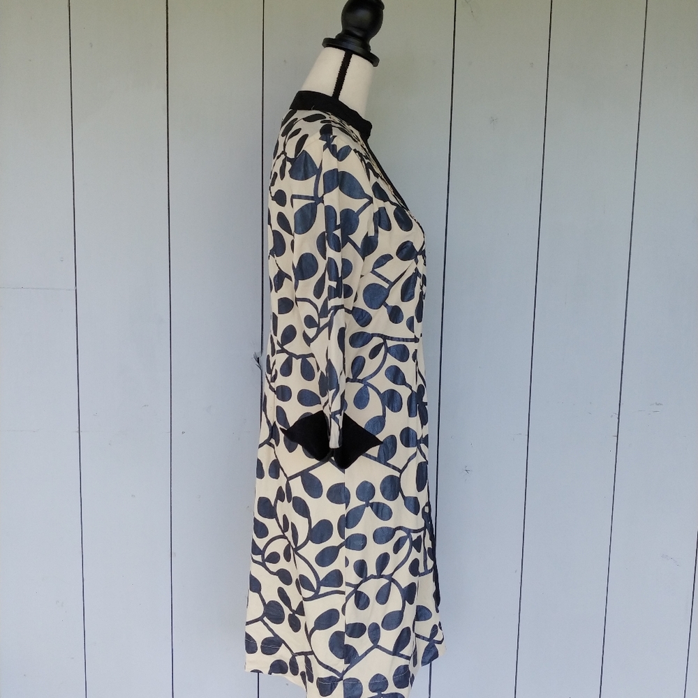 ALMATRICHI | Button-Down Tan & Black Vine Dress - Picture 4 of 13